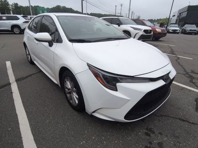 Used 2020 Toyota Corolla LE w/ LE Premium Package