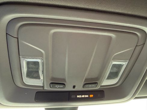 Used 2020 Chevrolet Silverado 2500 W/T w/ WT Convenience Package image 27