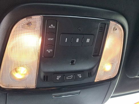 Certified 2022 Dodge Durango Citadel image 27