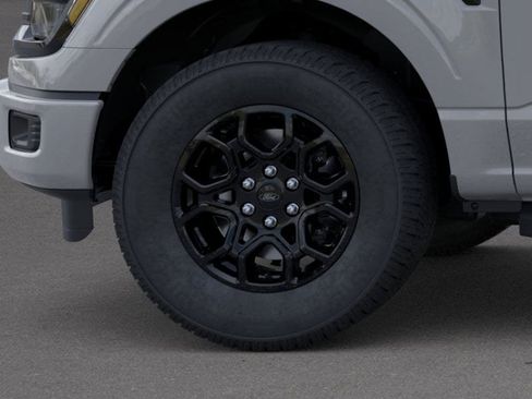 New 2026 Ford F150 XLT RWD image 19