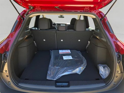 New 2026 Nissan Kicks SV image 8