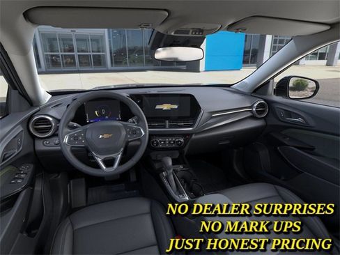 New 2026 Chevrolet Trax ACTIV w/ Driver Confidence Package image 15