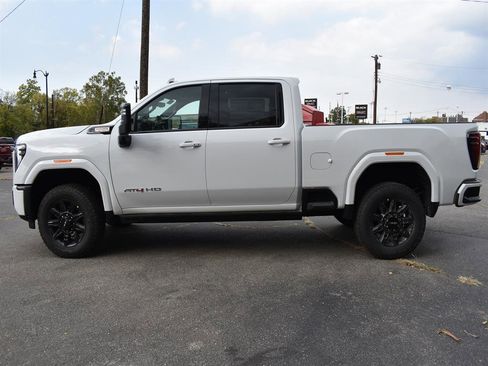 New 2026 GMC Sierra 2500 AT4 w/ AT4 Premium Plus Package image 14