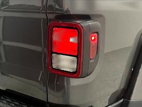 Used 2021 Jeep Gladiator Rubicon w/ Trailer Tow Package image 25