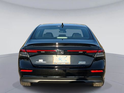 Certified 2025 Honda Accord Sport image 5