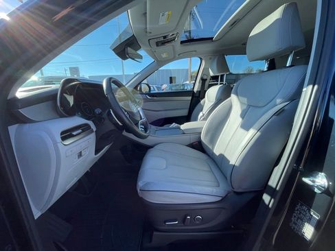 Used 2024 Hyundai Palisade SEL image 19