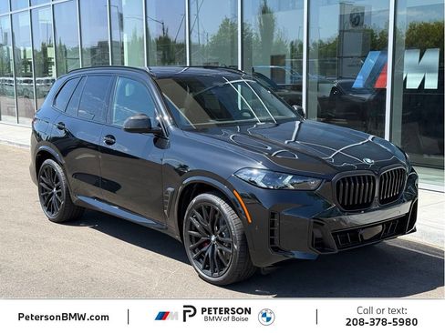 New 2026 BMW X5 xDrive40i w/ M Sport Package AWD/4WD image 7