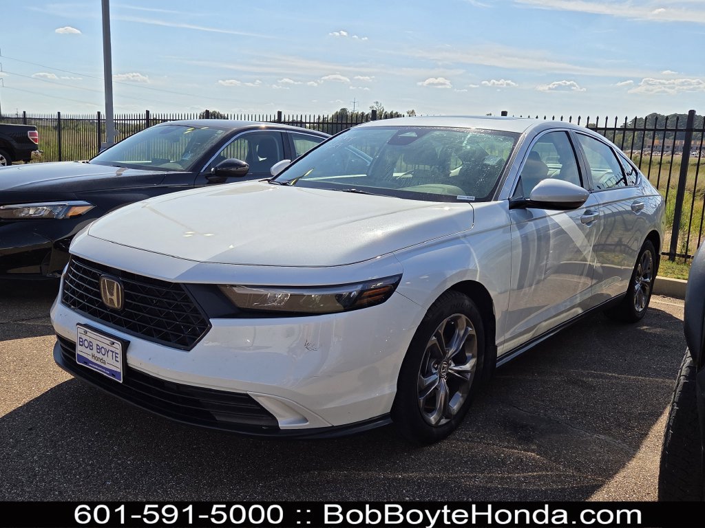 Certified 2024 Honda Accord EX image 1