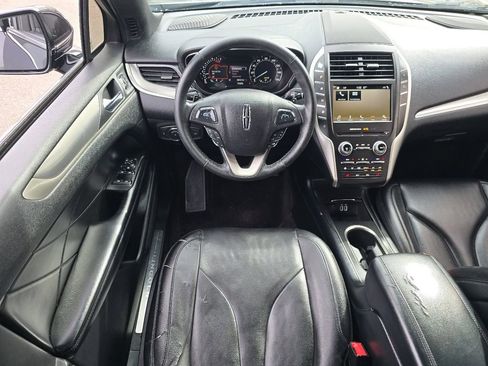 Used 2018 Lincoln MKC Premiere image 23