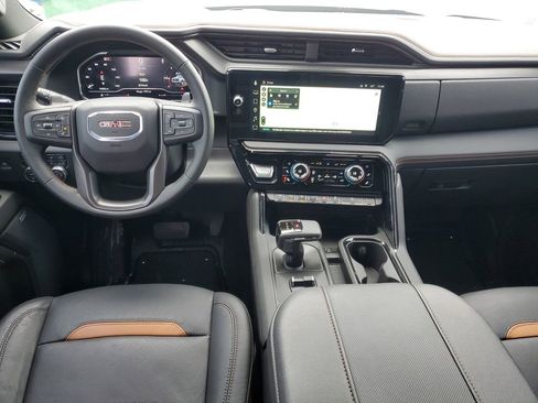 Used 2024 GMC Sierra 1500 AT4 w/ AT4 Premium Package image 26