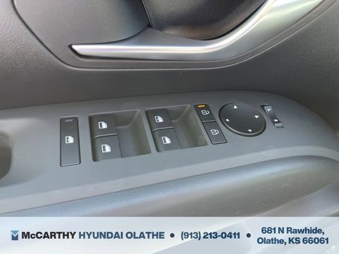 Used 2026 Hyundai Tucson SE FWD image 29