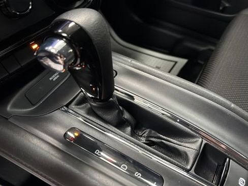 Used 2022 Honda HR-V LX image 17