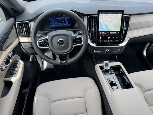 New 2026 Volvo XC90 T8 Plus w/ Protection Package AWD/4WD image 13
