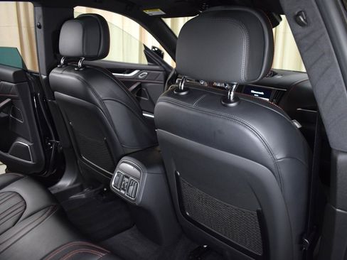 Certified 2022 Maserati Levante Modena image 19