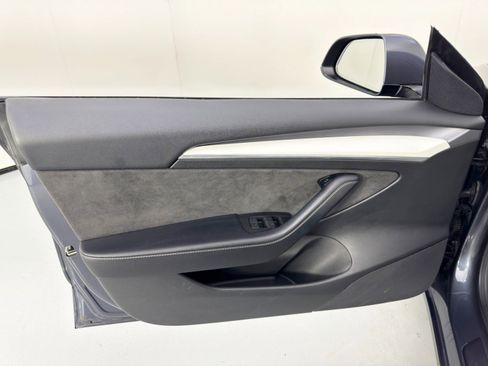 Used 2022 Tesla Model 3 Long Range image 43