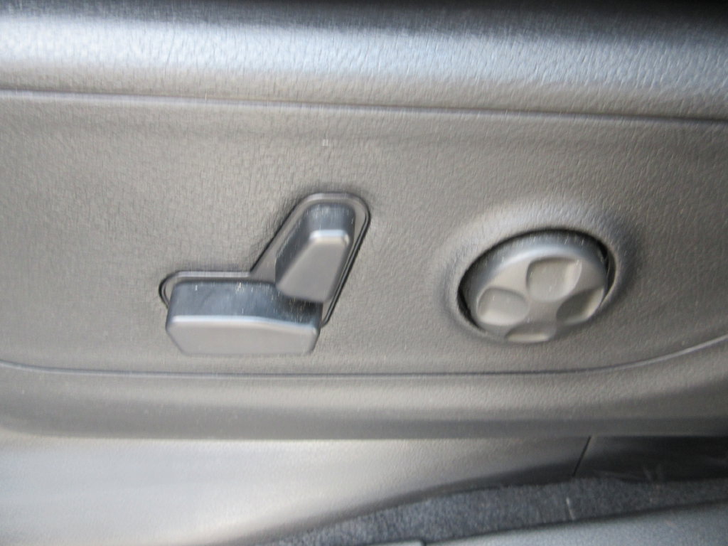 Used 2026 RAM 1500 RHO w/ RHO Level 1 Equipment Group AWD/4WD image 30
