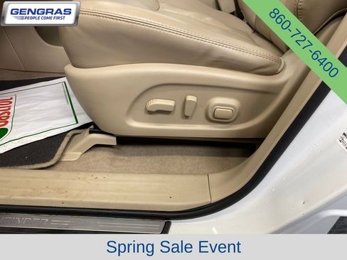 Used 2015 Nissan Pathfinder SL w/ SL Tech Package AWD/4WD image 14