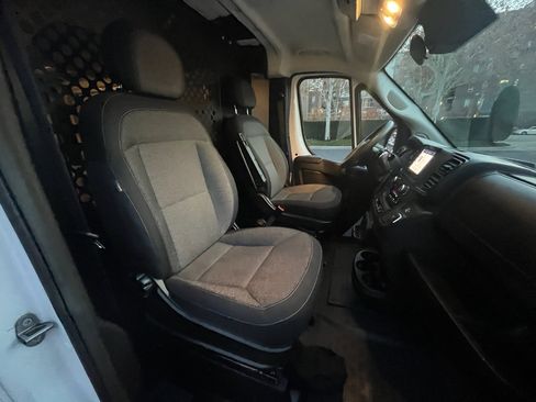 Used 2023 RAM ProMaster 2500 image 24