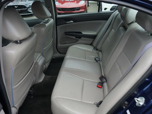 Used 2010 Honda Accord LX image 14