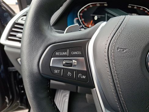 Used 2023 BMW X5 xDrive40i w/ Luxury Seating Package image 19