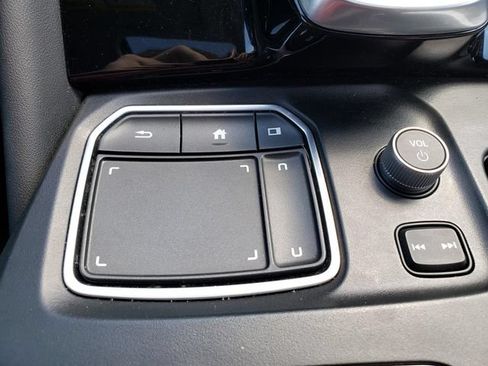 Used 2023 Acura MDX SH-AWD w/ Technology Package image 29
