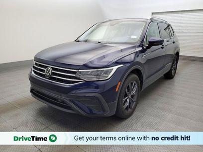Used 2022 Volkswagen Tiguan SE w/ Panoramic Sunroof Package