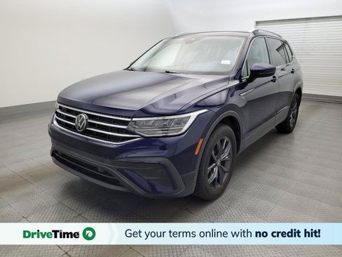 Used 2022 Volkswagen Tiguan SE w/ Panoramic Sunroof Package FWD image 1