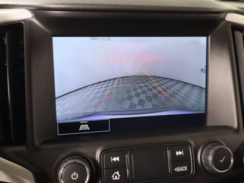 Used 2024 GMC Terrain SLT image 6