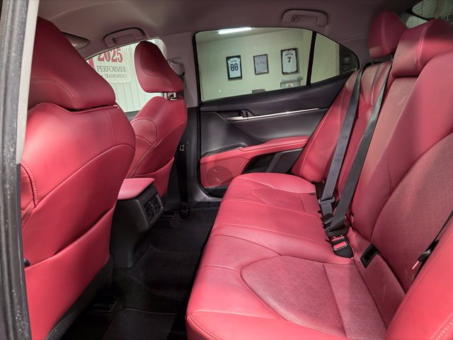 Used 2022 Toyota Camry XSE FWD image 11