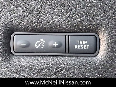 Used 2024 Nissan Murano SL image 24