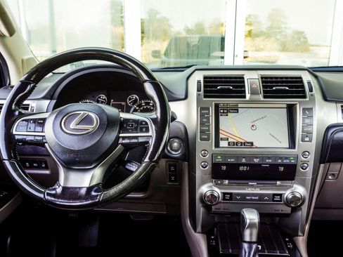 Used 2021 Lexus GX 460 Premium AWD/4WD image 16
