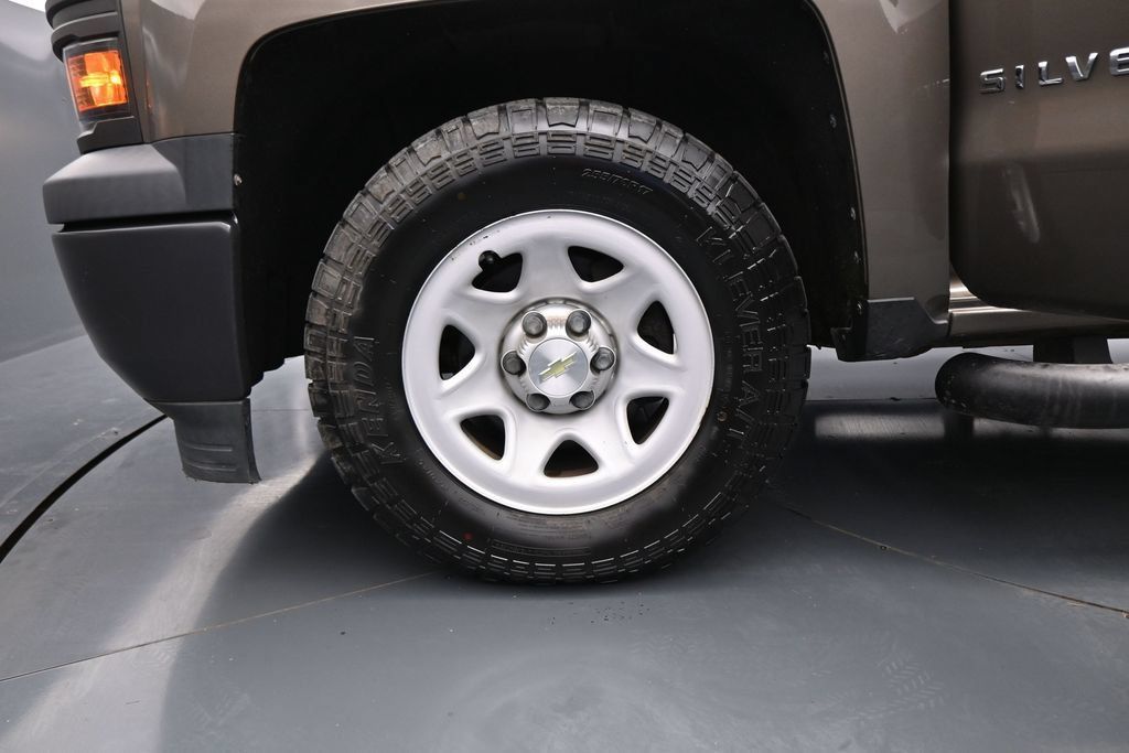 Used 2014 Chevrolet Silverado 1500 W/T RWD image 24