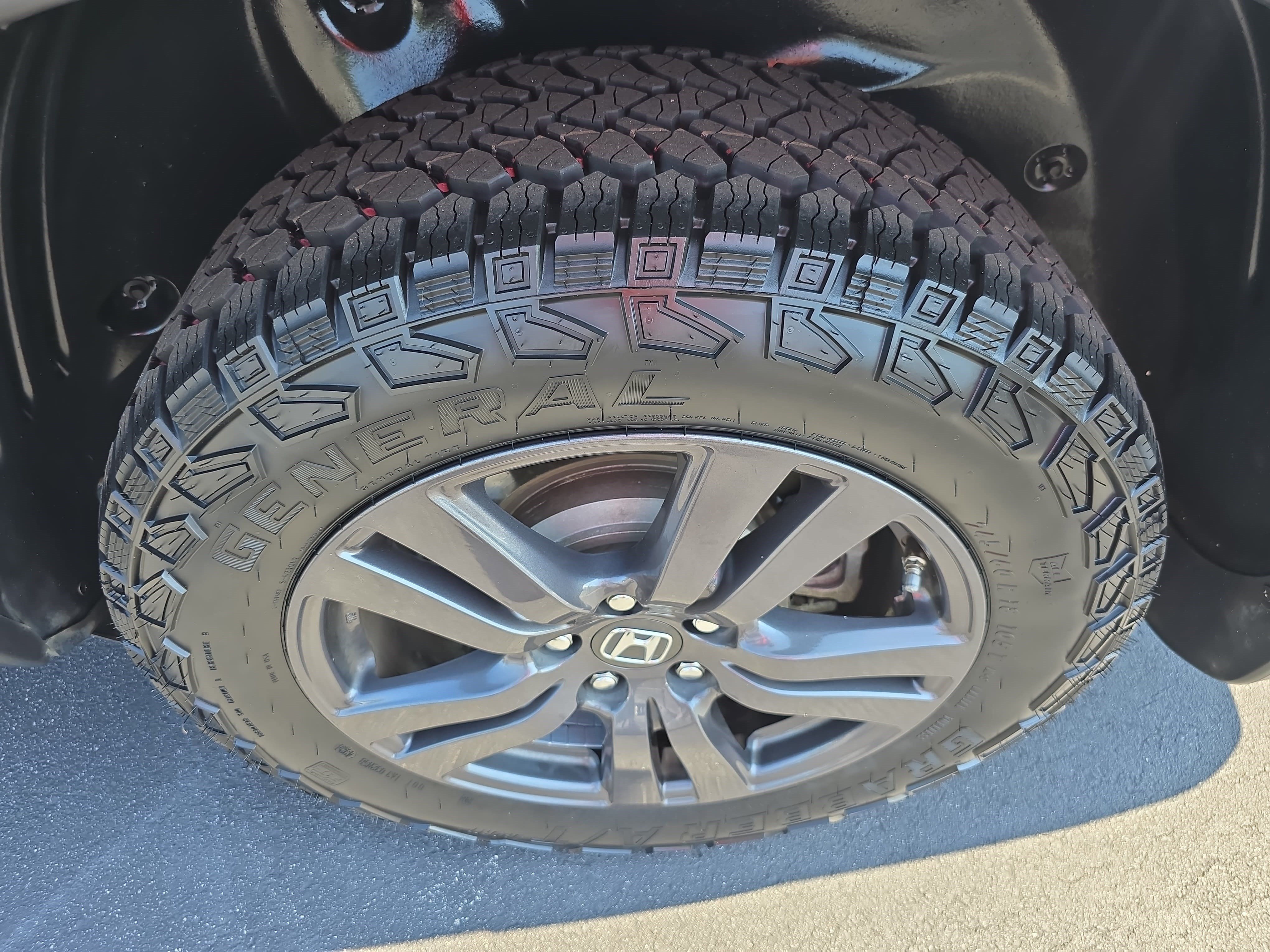 Certified 2018 Honda Ridgeline Sport image 31