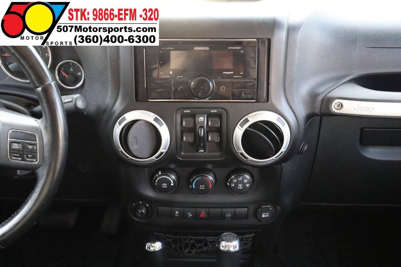 Used 2012 Jeep Wrangler Unlimited Sahara w/ Connectivity Group AWD/4WD image 17