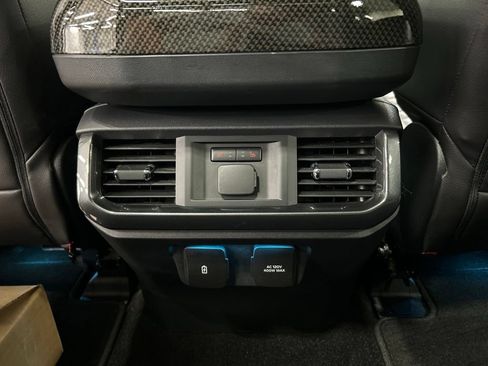 Used 2022 Ford F150 Lariat w/ Equipment Group 502A High AWD/4WD image 30
