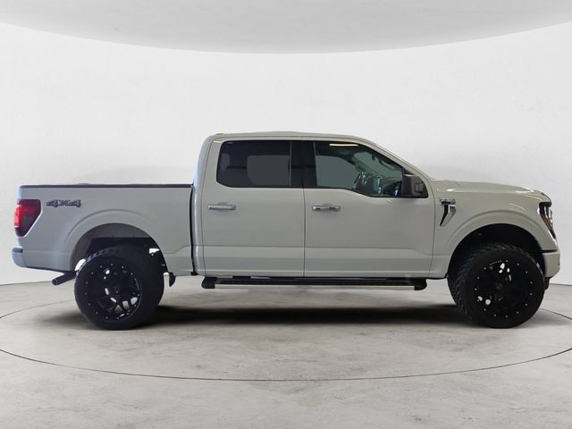 Used 2025 Ford F150 XLT w/ Equipment Group 301A Standard AWD/4WD image 4