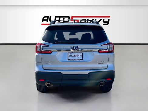 Used 2025 Subaru Ascent Limited w/ Popular Package #2 AWD/4WD image 6