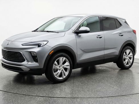 Used 2025 Buick Encore GX Preferred FWD image 3