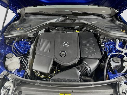 Used 2026 Mercedes-Benz GLC 300 4MATIC image 40