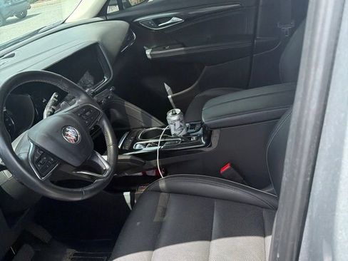 Used 2023 Buick Envision Essence FWD image 5