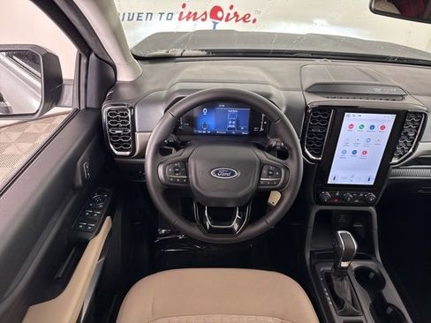 New 2025 Ford Ranger XLT w/ FX4 Off-Road Package image 11