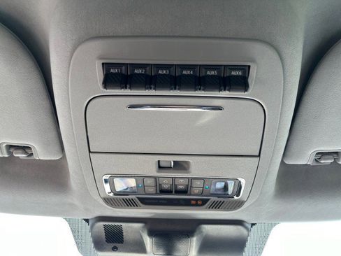 Used 2024 Ford F350 Limited w/ FX4 Off-Road Package image 18