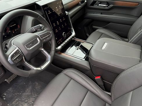 New 2026 GMC Yukon XL Denali w/ Sun & Power Step Package AWD/4WD image 9