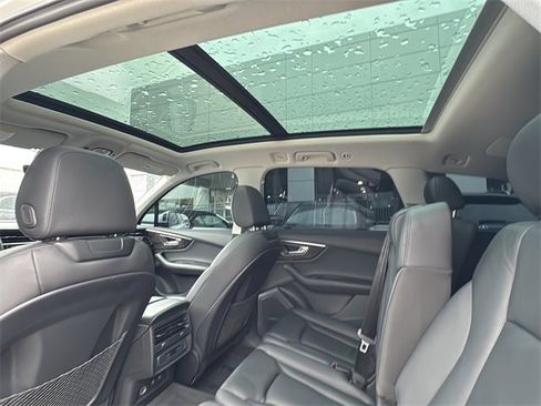 Used 2023 Audi Q7 3.0T Premium Plus w/ Premium Plus Package image 14