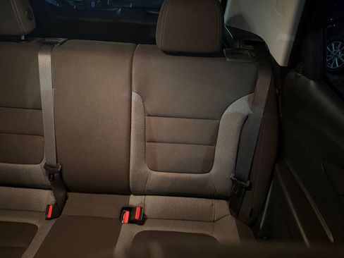 Used 2025 Chevrolet TrailBlazer LT image 38