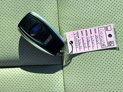 Certified 2025 Subaru Outback Limited w/ Popular Package #2 image 41