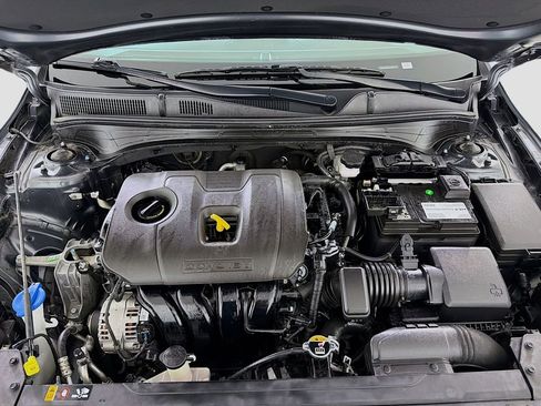 Used 2024 Kia Forte LXS image 29