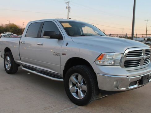 Used 2018 RAM 1500 Big Horn AWD/4WD image 4