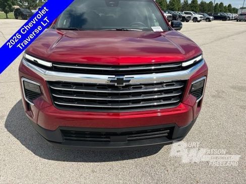 New 2026 Chevrolet Traverse LT w/ Driver Confidence Package AWD/4WD image 8