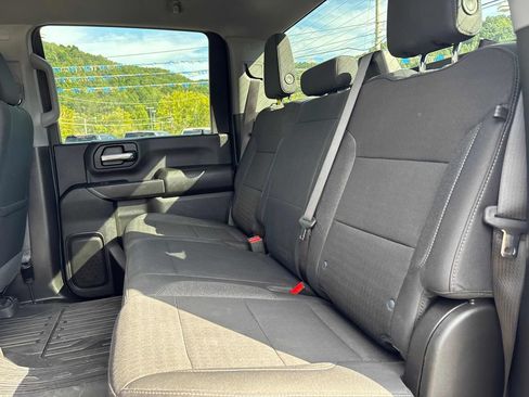 Used 2025 GMC Sierra 2500 Pro w/ 1SA Pro Safety Plus Package AWD/4WD image 22